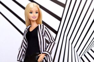 Consigue tu kit de maquillaje Barbie y luce espectacular