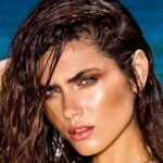 Obtén una Belleza radiante con Benefit Makeup Toner.