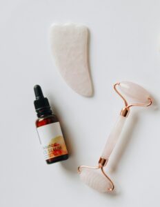 Brillo y juventud con la vitamina C en el cuidado de la piel coreana