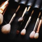Descubre cómo lavar tu brocha de maquillaje de forma fácil y efectiva