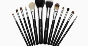 Descubre los secretos del maquillaje con las mejores brochas de maquillaje. Potencia tu Belleza con técnicas profesionales. ¡Ingresa ahora!