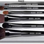 Descubre las mejores brochas de maquillaje Bobbi Brown: logra un look impecable con facilidad.