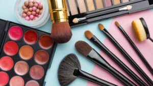 Logra un maquillaje perfecto con nuestras brochas de maquillaje Avatar.