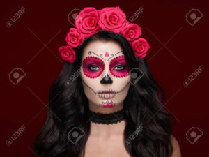 Descubre los secretos del maquillaje de calavera mexicana y sorprende en Halloween