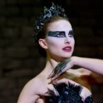 Descubre el fascinante maquillaje de cisne negro para deslumbrar.