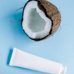 Descubre los beneficios del maquillaje de coco – Cuida tu Belleza y realza tu Belleza con el poder del coco.