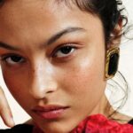 Consigue una piel radiante con la rutina de Jorja Smith