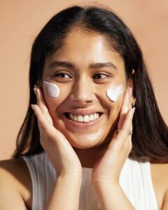 Consigue una piel radiante con nuestro skincare para un glow perfecto