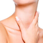 Consejos para el cuidado de la piel del cuello y escote: ¡lucir radiante a cualquier edad!