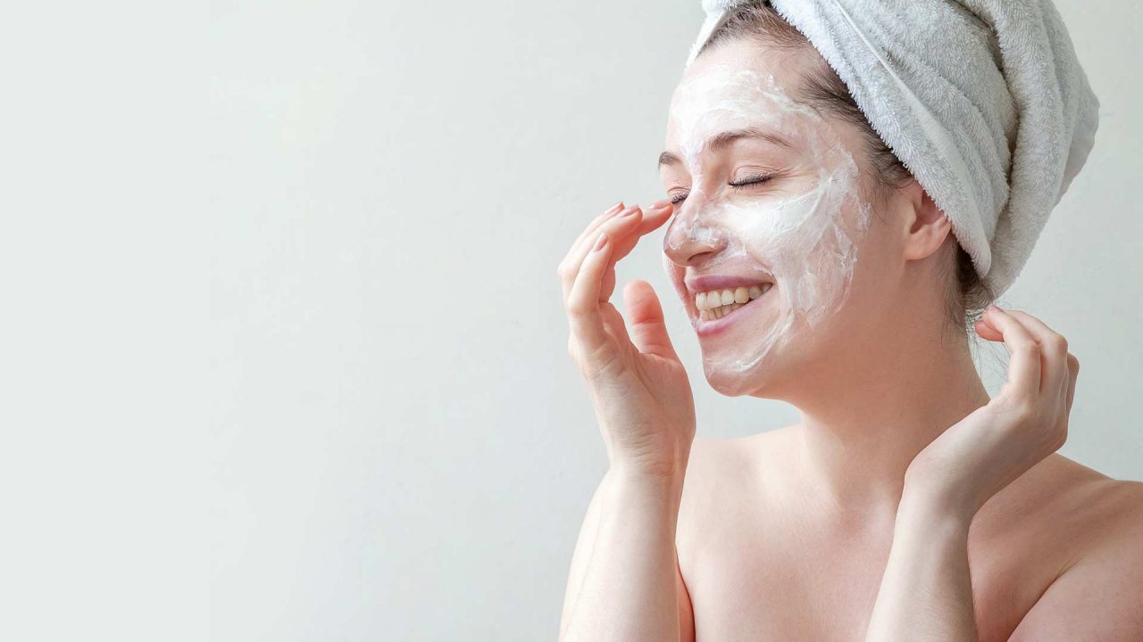 Cuida y mejora tu piel con nuestros productos de skincare