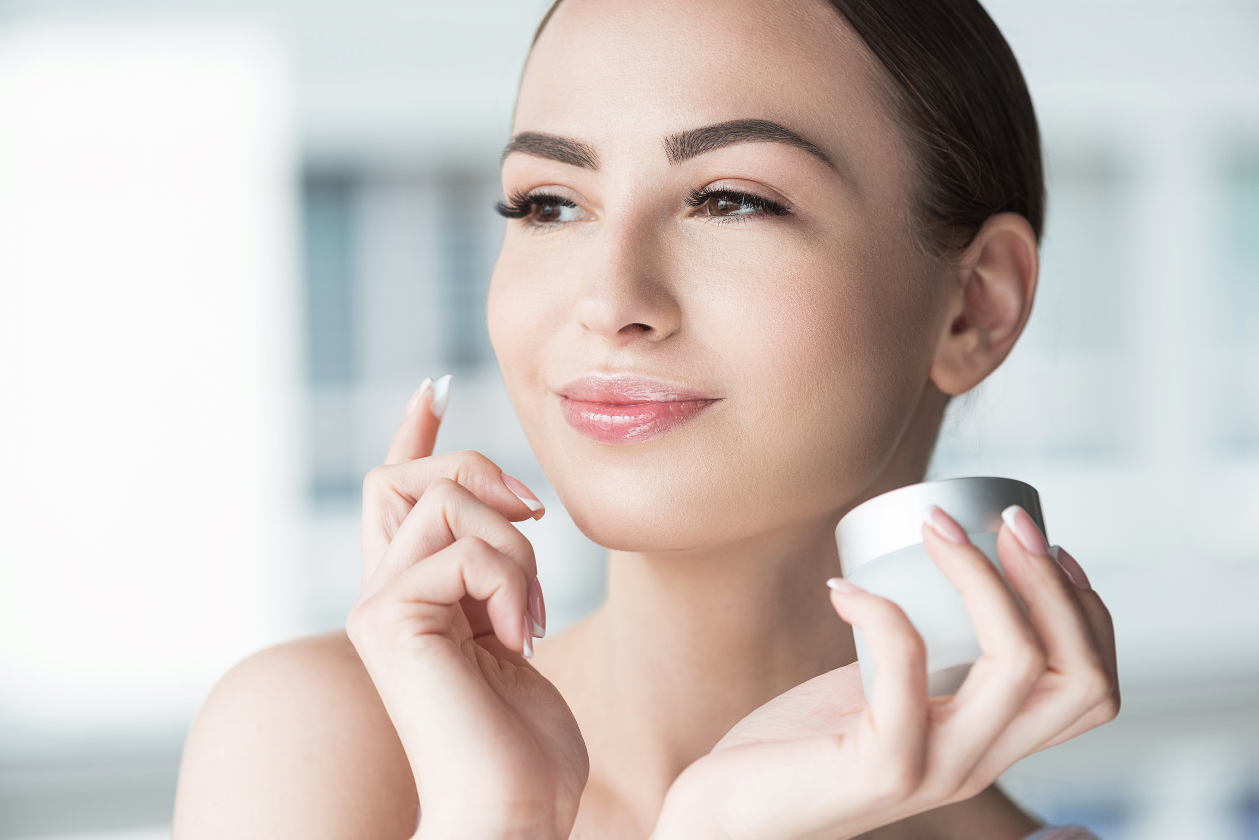 Cuidado de piel sensible: los mejores productos para ti