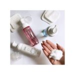 Cuidado facial limpio para piel sensible