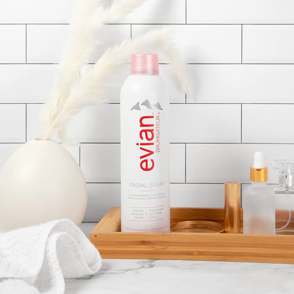 Descubre la frescura de Evian Skincare: ¡hidratación pura en tu piel!