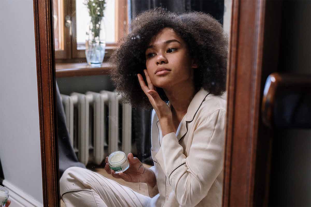 Descubre los primeros pasos para una piel radiante con Skincare