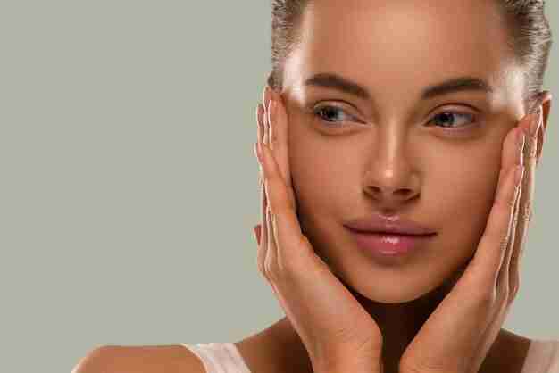 Despierta con una piel radiante: ordena tu rutina skincare de noche