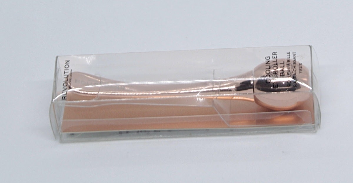 Despierta tus ojos con la crema de vitamina C de Revolution Skincare