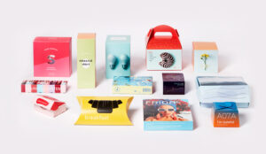 ¡Embellece tu marca con nuestro packaging de skincare al por mayor!