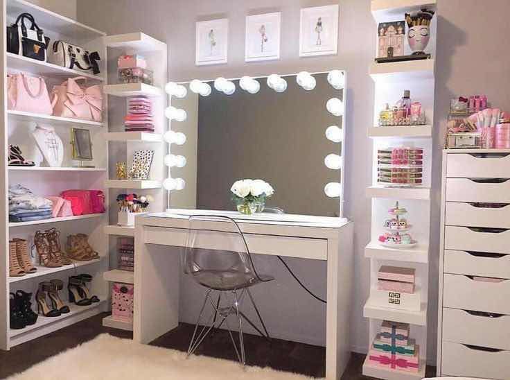 Logra un maquillaje perfecto con nuestro espejo de maquillaje con luces