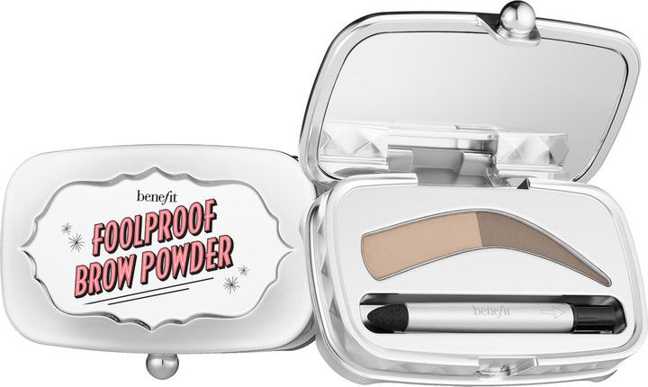 Descubre el espejo de maquillaje Benefit: tu aliado para un maquillaje perfecto.