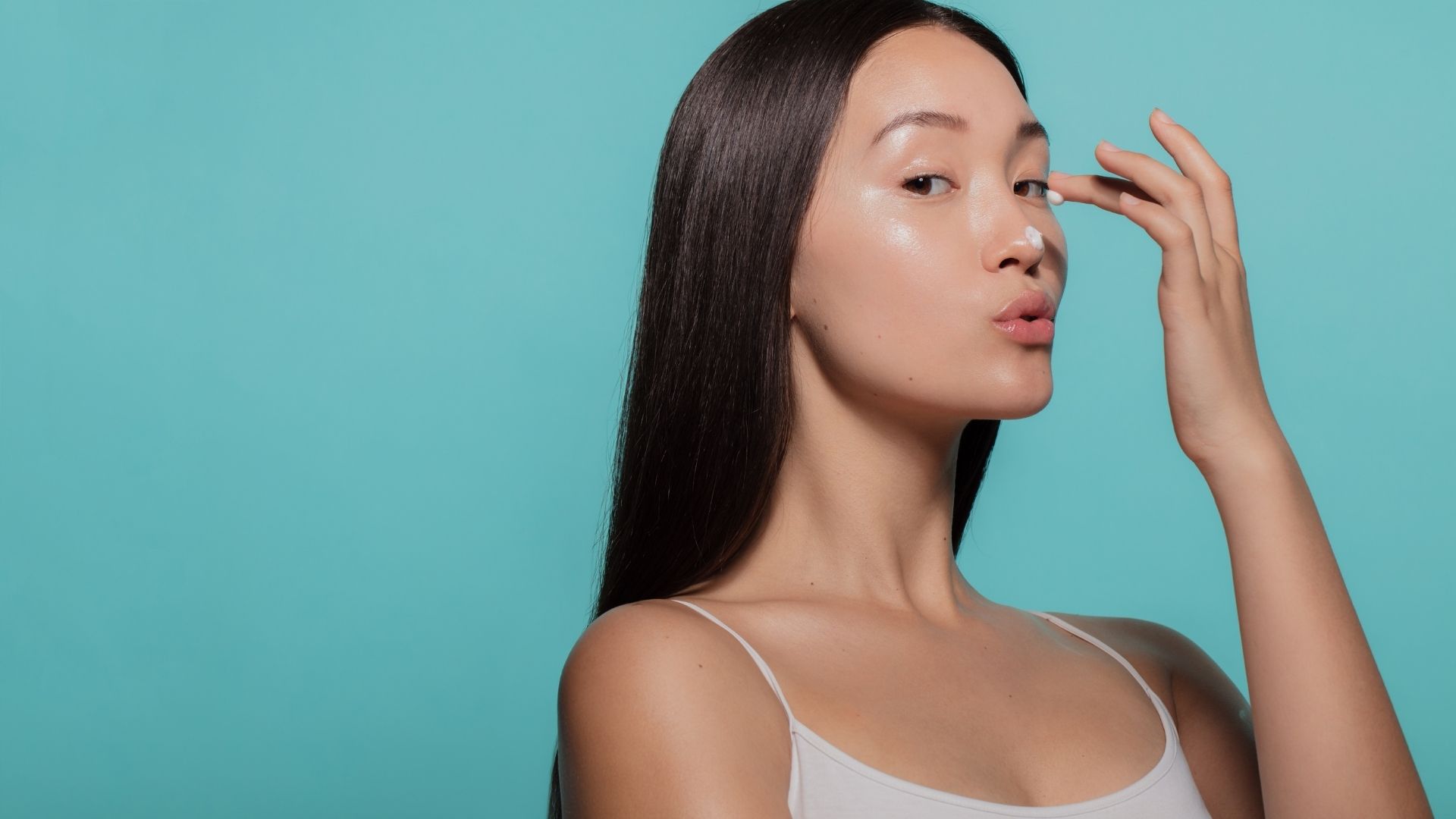 Evita errores comunes de skincare y luce una piel radiante