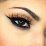 Crea una mirada cautivadora con nuestro eyeliner maquillaje. Descubre cómo resaltar tus ojos y lucir espectacular. ¡Entra ahora!