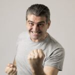 Los mejores cuidados para la piel del hombre de 50 años.