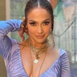 Descubre la verdadera Belleza de Jennifer Lopez sin maquillaje