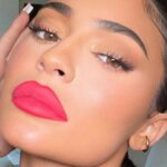 Consigue el look de Kylie Jenner con nuestro maquillaje: ¡Descubre los secretos de su estilo!