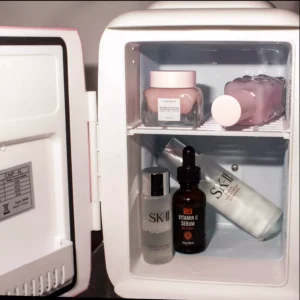 La nevera de belleza para una piel radiante – Skincare Fridge blanca