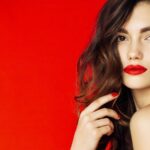 Descubre el poder del maquillaje rojo: Impacto y sensualidad en tu look