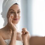 Logra una piel radiante con el dermatólogo experto en skincare