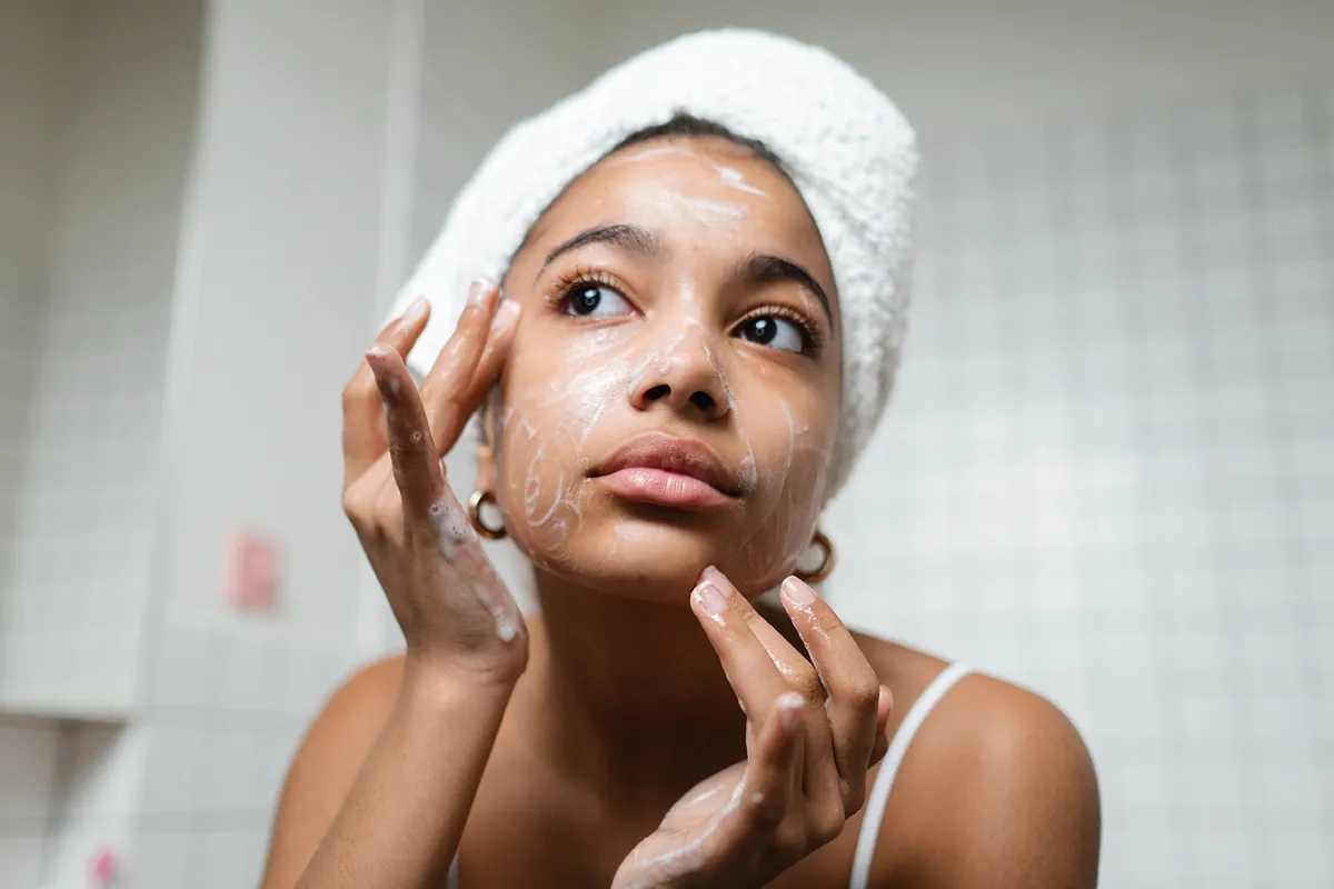 Logra una piel radiante: sigue estos pasos de skincare