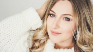 Descubre el secreto del maquillaje natural para lucir radiante sin esfuerzo