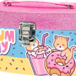 ¡Descubre el maletín de maquillaje perfecto para tu niña!