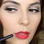 Descubre el encanto del maquillaje de los años 40: técnicas y estilos elegantes para resaltar tu Belleza.