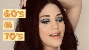 Descubre el maquillaje años 70 hippie y luce un look vintage y vibrante.