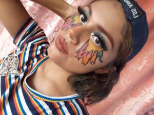 Descubre el fascinante mundo del maquillaje artístico: crea personajes únicos y deslumbra con tu creatividad
