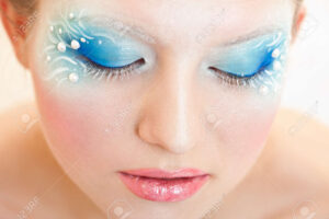 Descubre el arte del maquillaje artístico vector: Bellezas únicos y creativos para destacar tu Belleza.