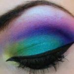 Descubre el estilo único de un makeup artist estético.