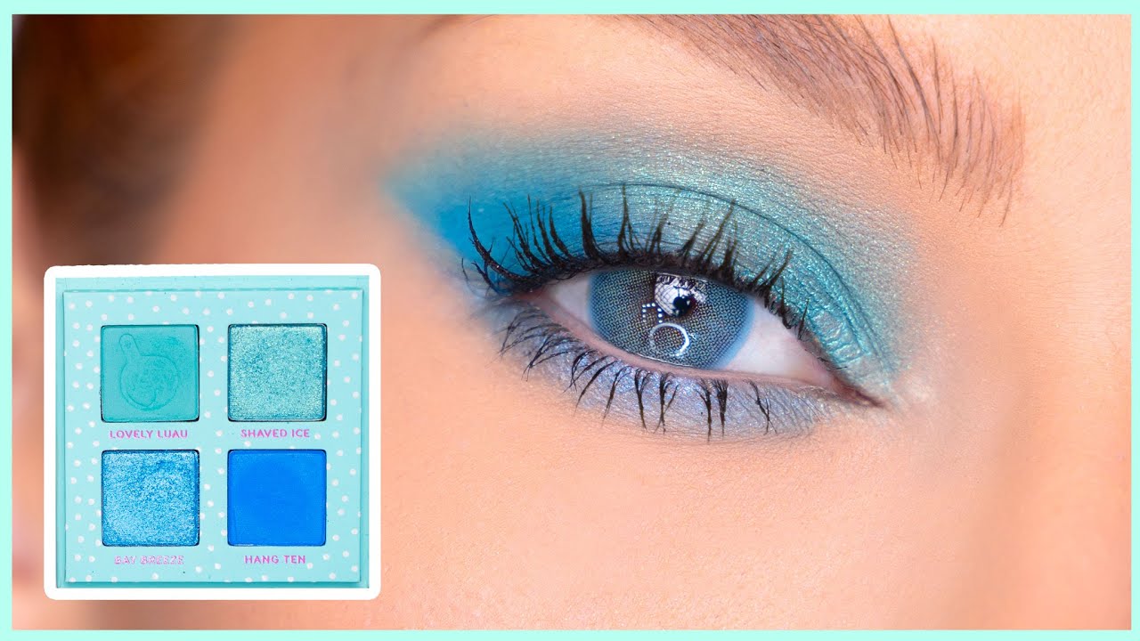 Descubre un maquillaje azul cielo sencillo y radiante para lucir espectacular.