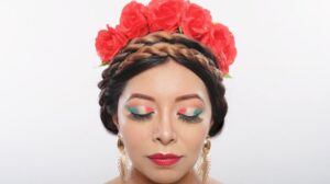 Descubre cómo lograr un maquillaje azul rey perfecto en simples pasos