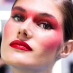 Aprende qué productos de maquillaje básico debes Bellezar para un look impecable