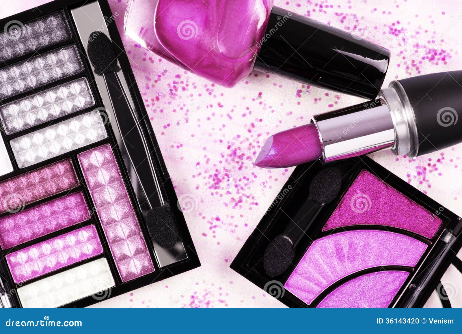 Descubre el encanto del maquillaje blanco con rosa y luce radiante