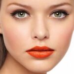 Descubre el mejor maquillaje compacto para un look impecable.