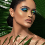 Descubre los mejores trucos de maquillaje con tonos azules y luce radiante.