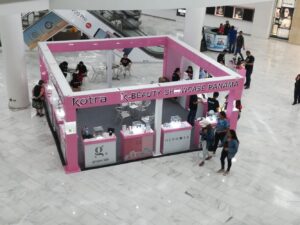 Descubre el fascinante maquillaje coreano en Panamá y luce una Belleza radiante.
