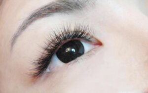 Descubre el encanto del maquillaje coreano sencillo y natural – Tips y tutoriales para lucir radiante con estilo coreano.