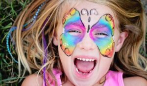 Ideas de maquillaje artístico para niñas: ¡diversión y creatividad garantizadas!