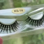 Descubre los mejores trucos de maquillaje Wednesday y deslumbra.
