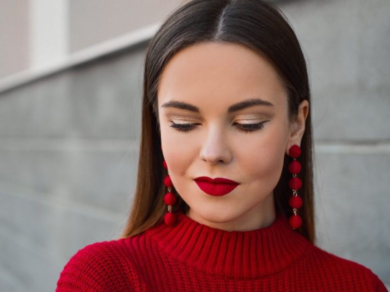 Aprende a maquillarte con Benefit en nuestra tienda | Tutoriales de maquillaje en persona